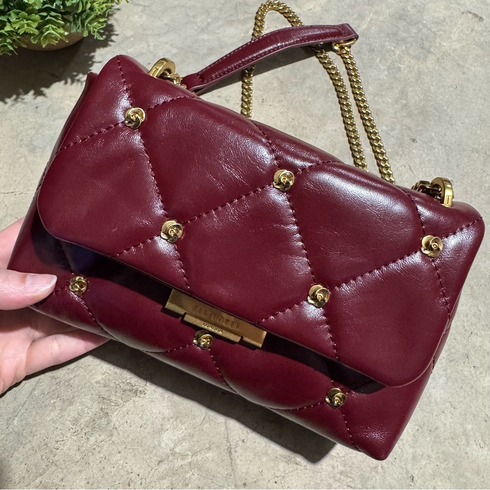 Ted Baker Ginn Quilted Leather Bag Mini‎ Crossbody Evening Red Gold Fall Firmal - Picture 2 of 9